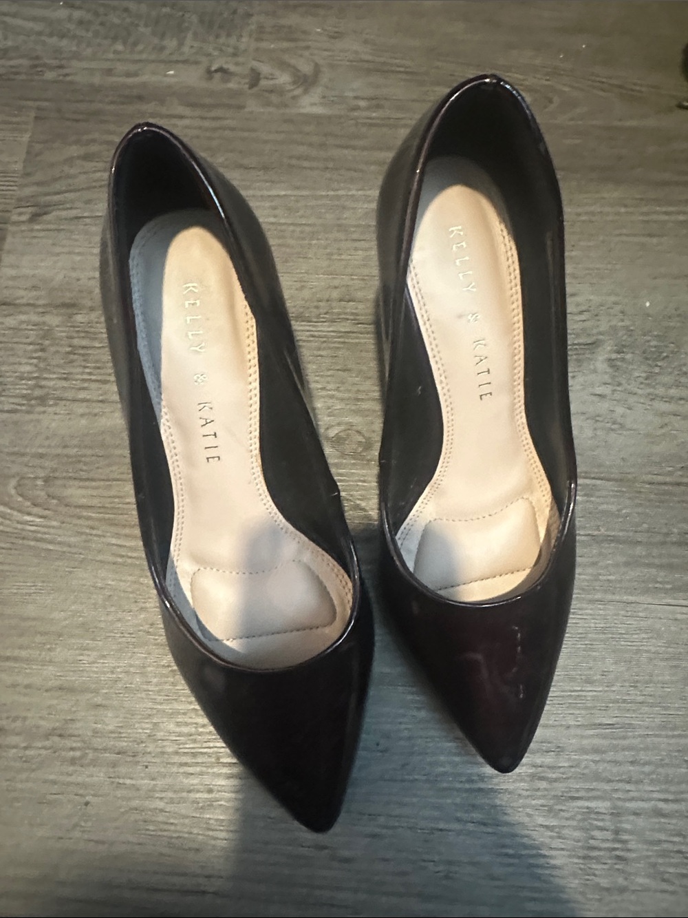 Kelly & Katie Women's patent Pointed-Toe Patent Pumps